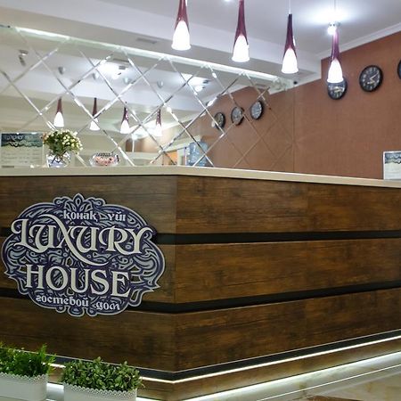 Luxury House Otel Çimkent Dış mekan fotoğraf