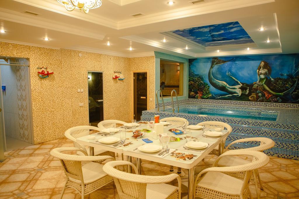 Luxury House Otel Çimkent Dış mekan fotoğraf